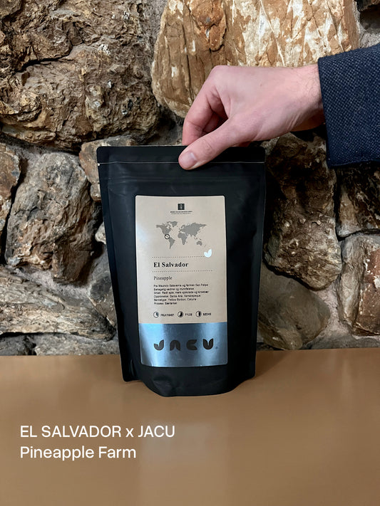 EL SALVADOR x JACU (Piña)